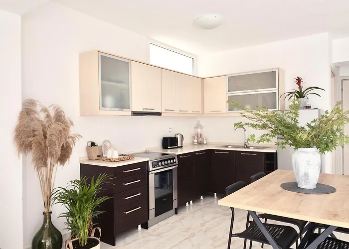 Seaside Palio PalaiónTsiflíkion